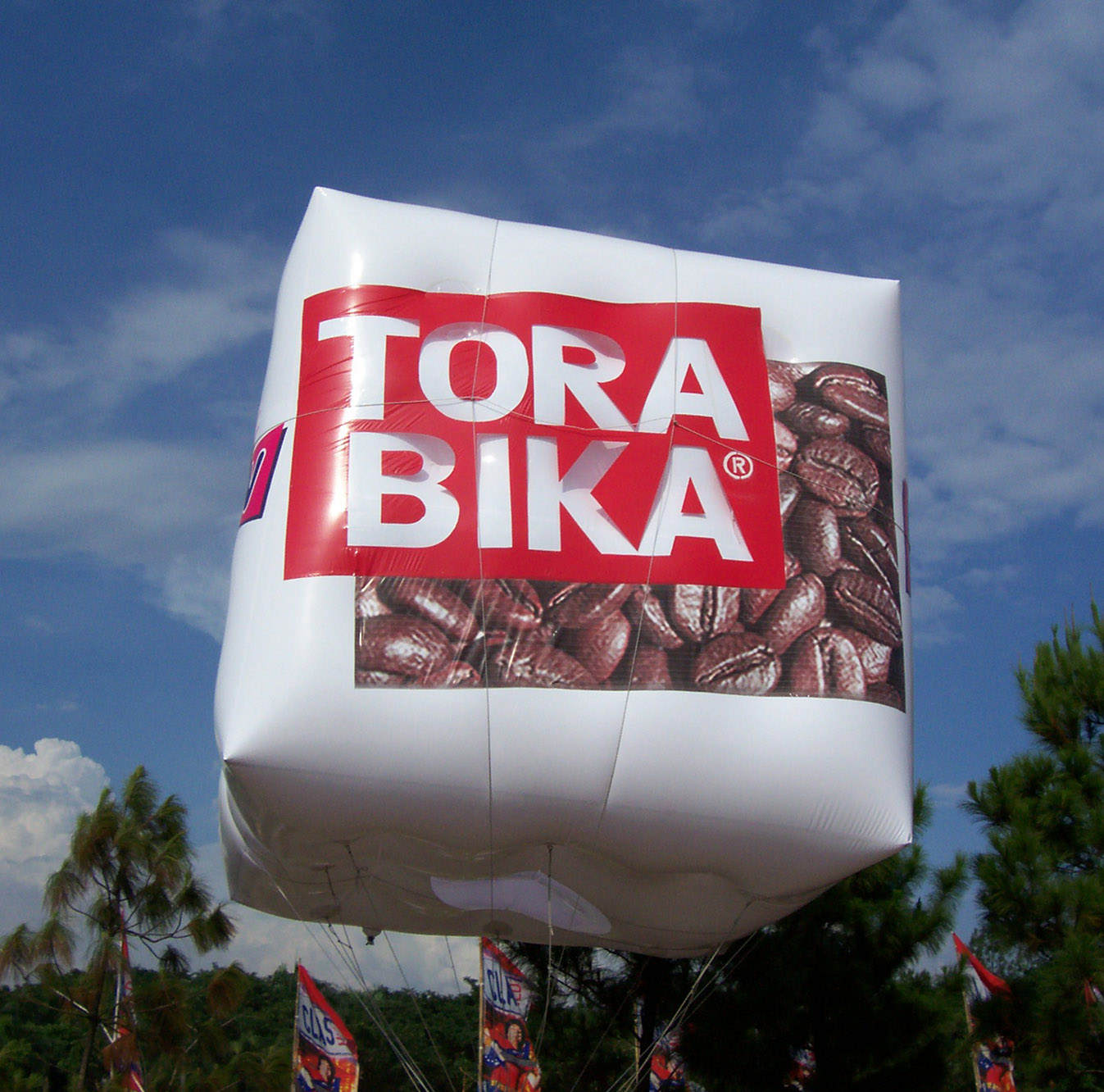 balon kotak atau balon kubus atau balon square